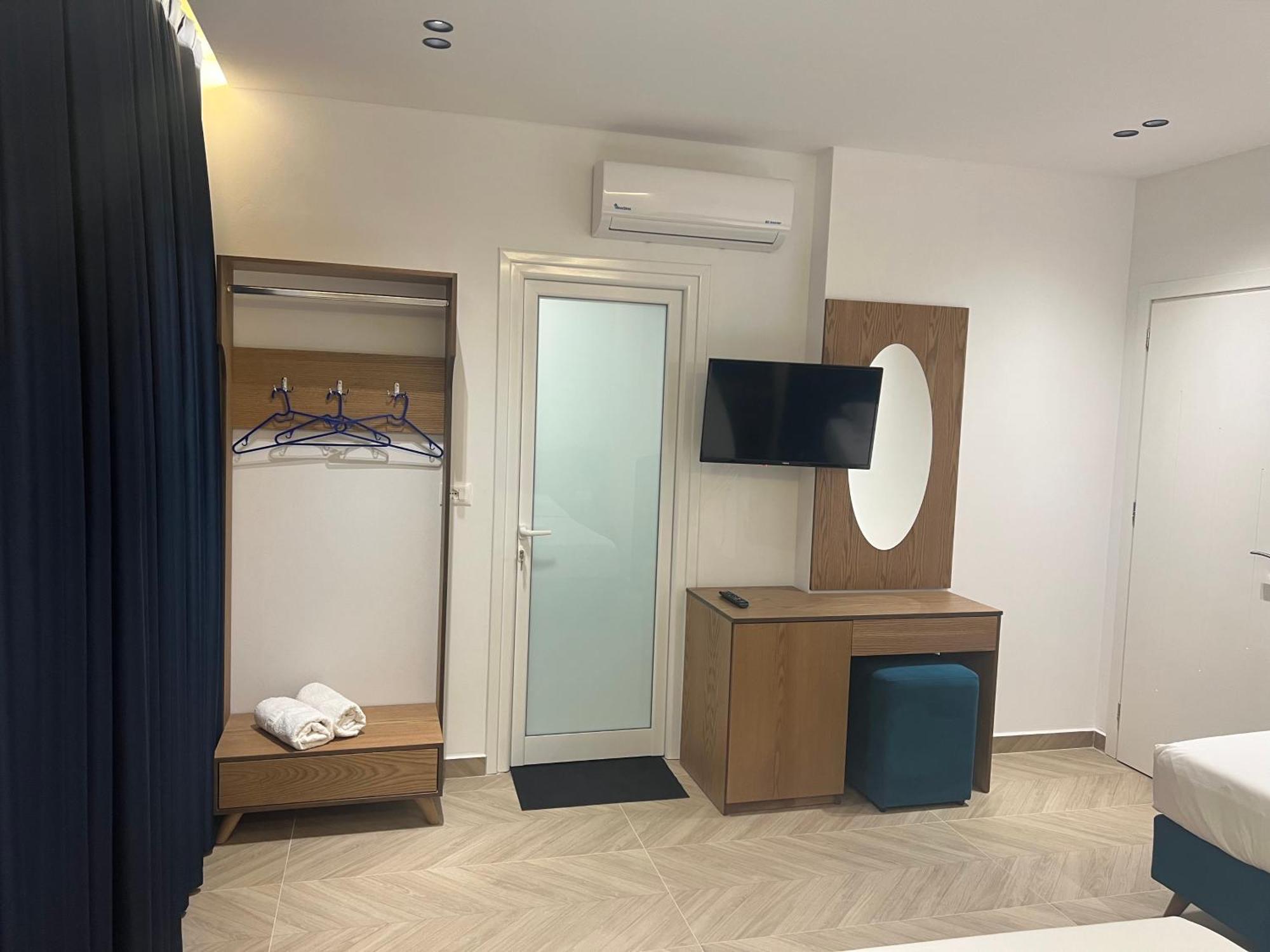 Agimi Hotel Ksamil Eksteriør bilde